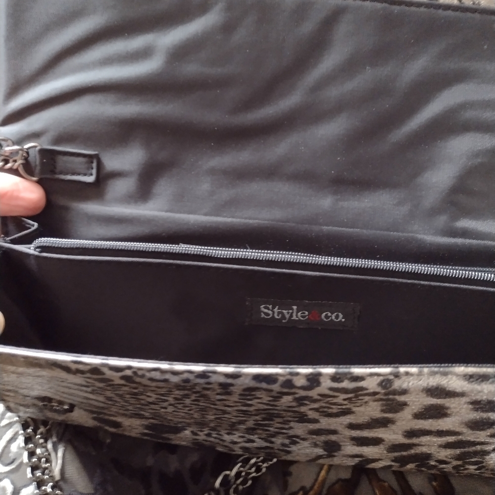 Handbag - Picture 4 of 6